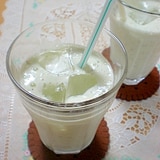 冷凍キウイで、とろ～りキウイミルクジュース☆